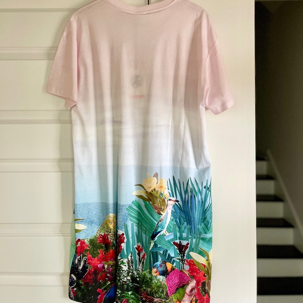 Paul Smith, NWT, Exotic Bird/Flora Graphic Print , T-Shirt Dress ~ Size L - Picture 4 of 8